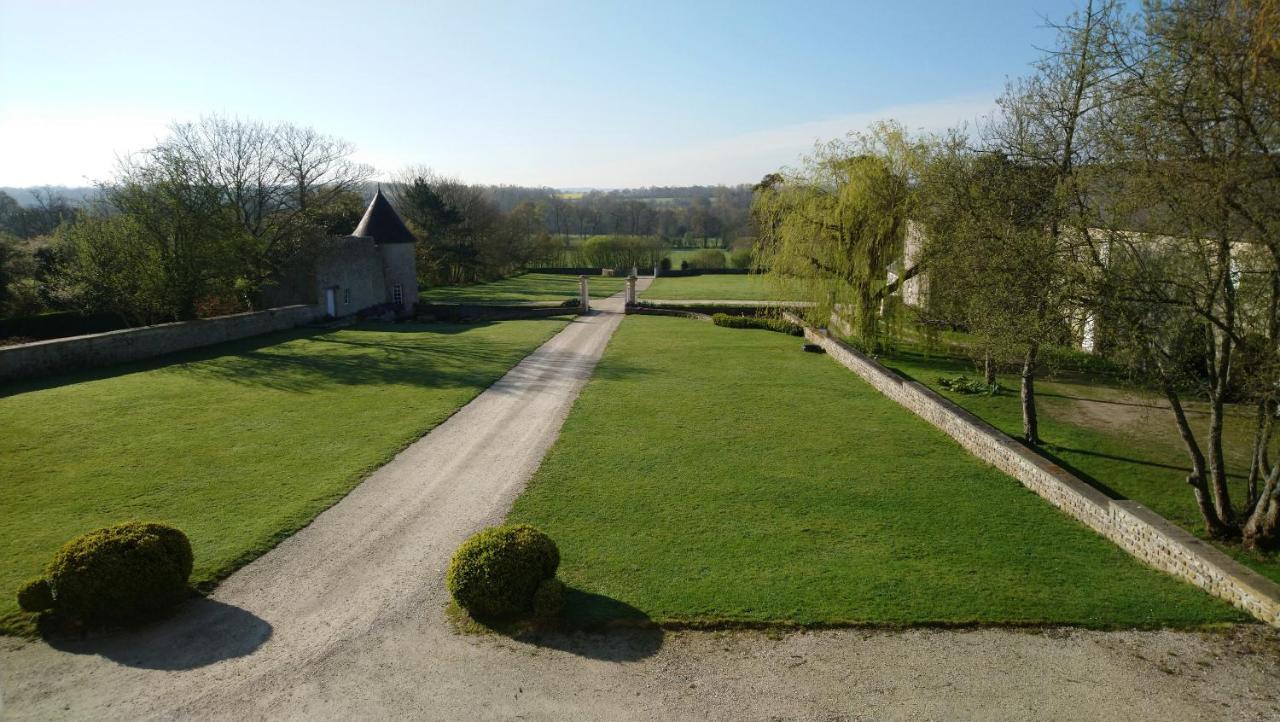 Manoir De Conjon Frühstückspension